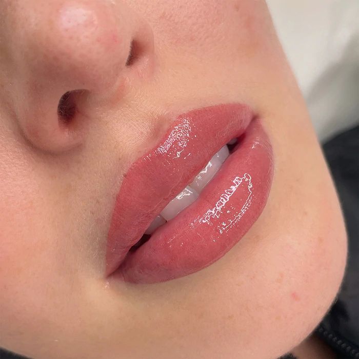 Lip Blush: A Subtle and Natural Lip Tattooing Technique